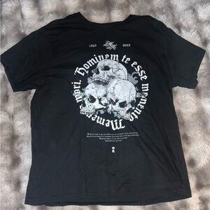 SHEIN Black Skull Graphic Tee